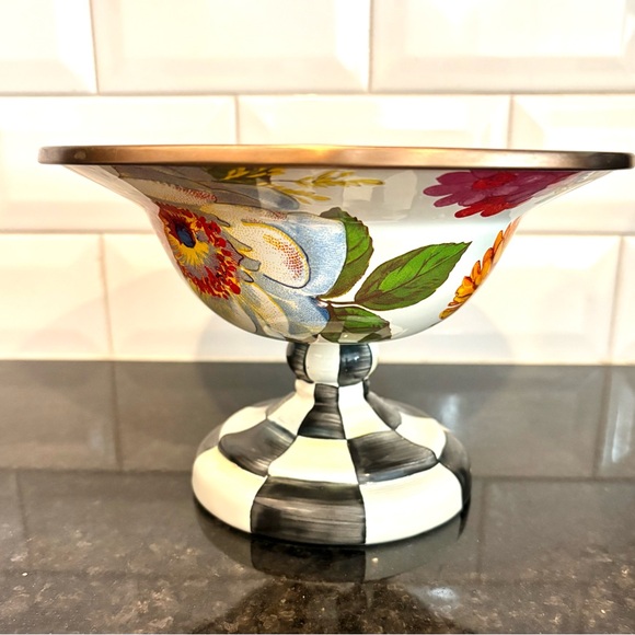 Mackenzie Childs Compote Flower Market with B/W Check Base (MINT)